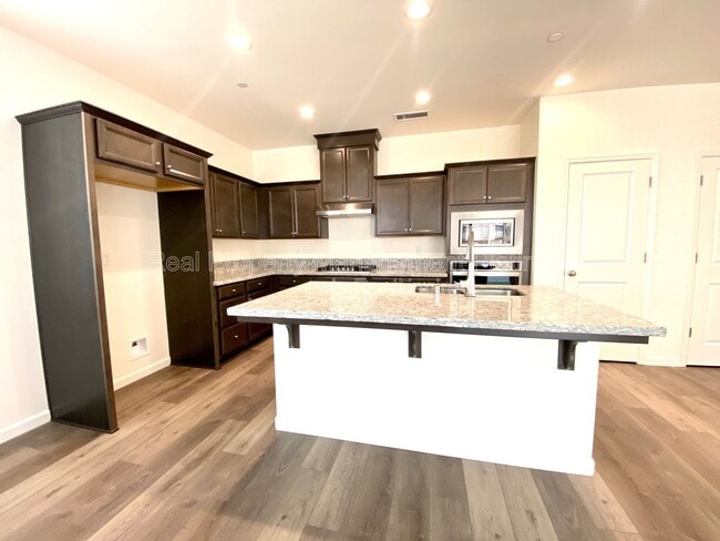 Photo - 4137 Beverly Ave