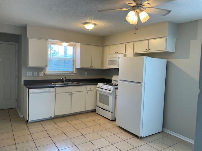 Photo - 8401 Colony Loop Dr Unit D