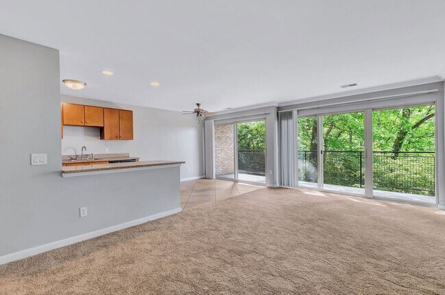 Photo - Linwood Towers