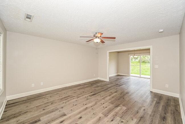 Photo - 1020 Tammy Sue Ln