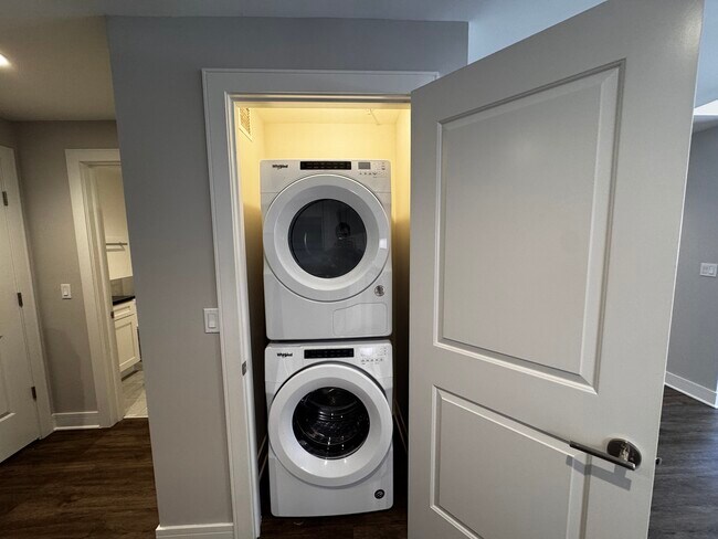 Photo - 3845 N Broadway St