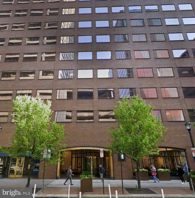 Photo - 1801 Market St