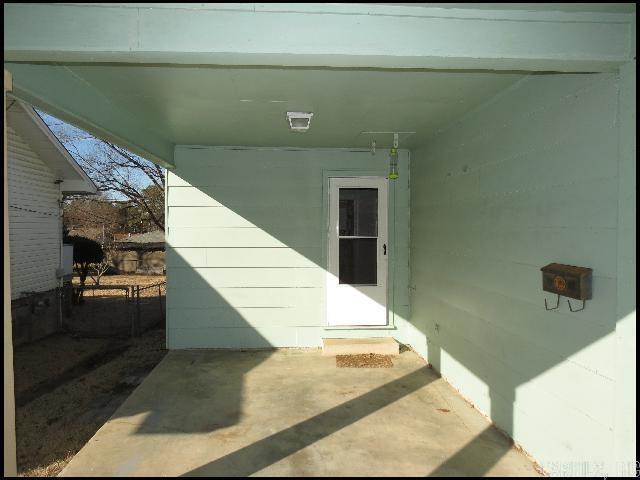 Photo - 9216 W 6th St