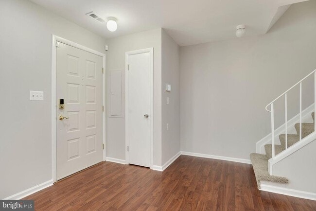 Photo - 6401 Woodgreen Cir