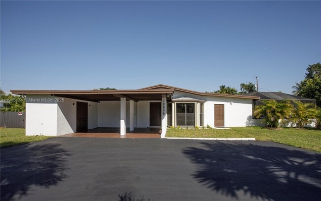 Photo - 10605 SW 112th St