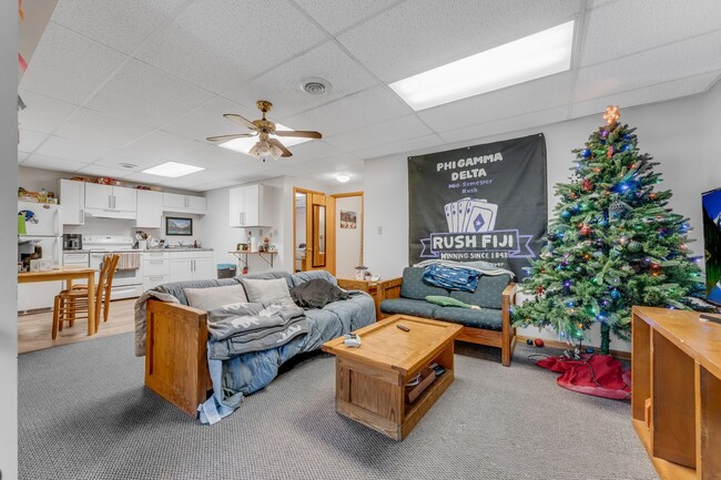 Photo - Vulcan K Team Apartments