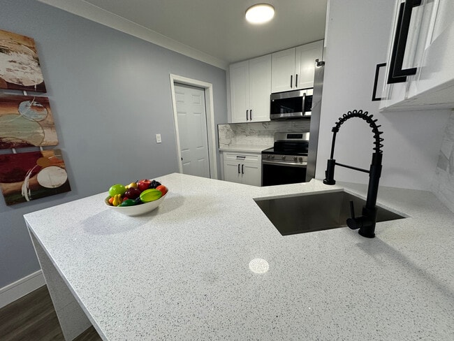 Photo - 814 SW 12th Pl