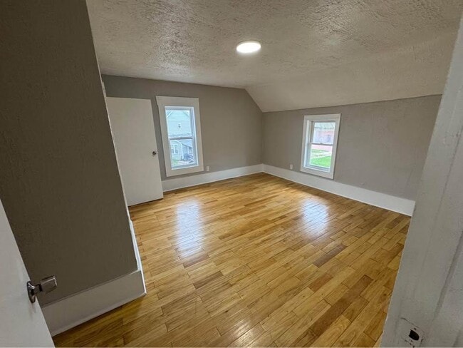 Photo - 1210 Marion Ave SW