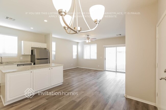 Photo - 9318 W Williams St