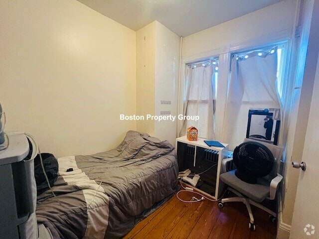 Building Photo - 51 Calumet St Unit 2 Rental