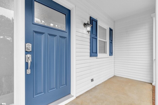 Photo - 125 River Way Dr