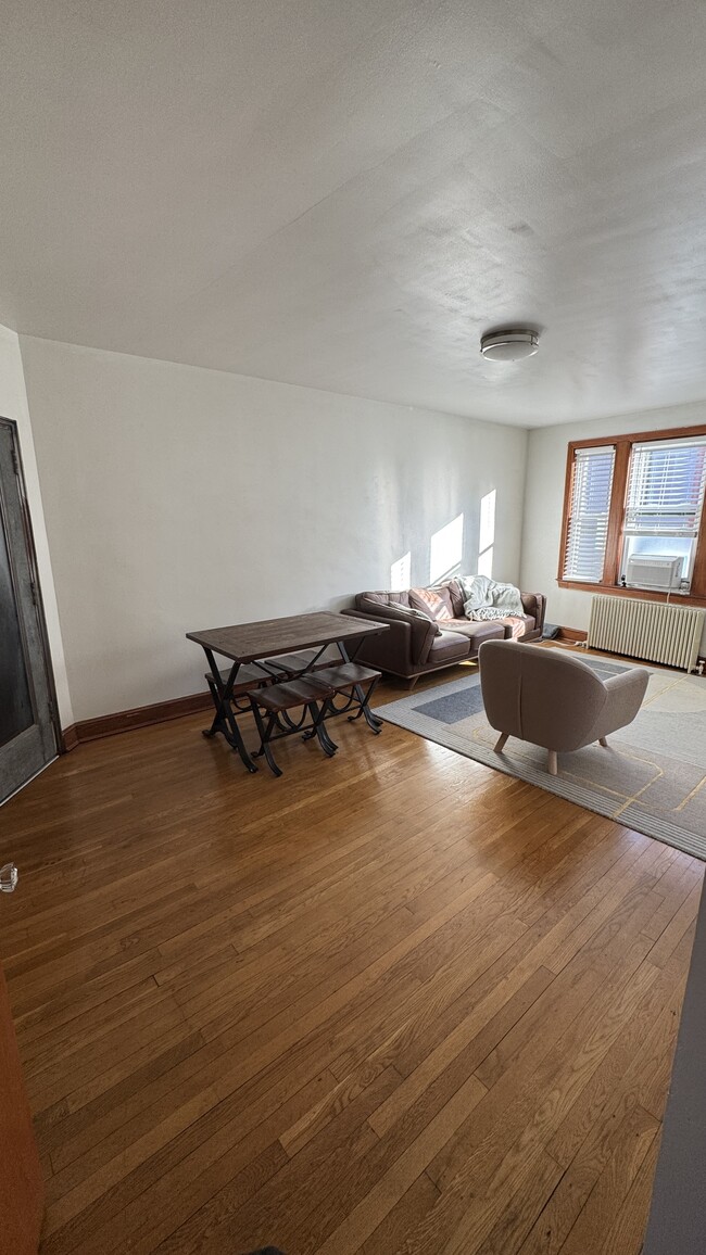 Building Photo - 2655 41st St NW Unit 304