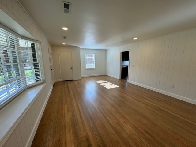 Photo - 118 Hope Dr House