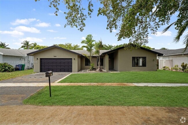 Building Photo - 7201 NW 46th Ct Rental