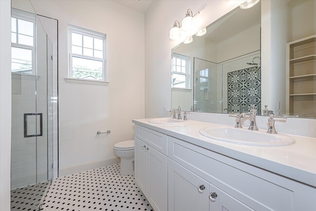 Photo - 4218 Eigel St
