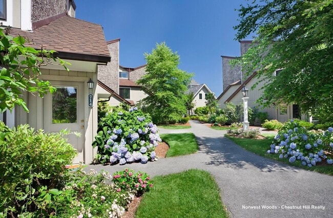 Photo - 519 Norwest Dr Unit 519