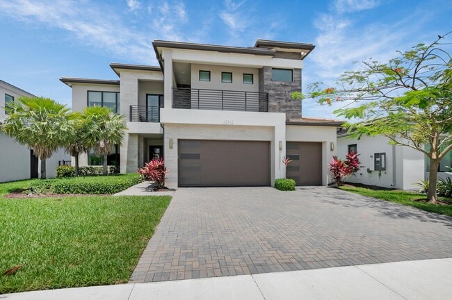 Photo - 17112 Aquavera Way House