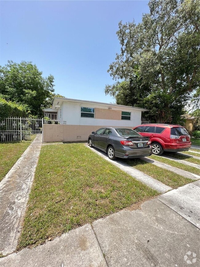 Building Photo - 550 NE 76th St Unit 1 Rental