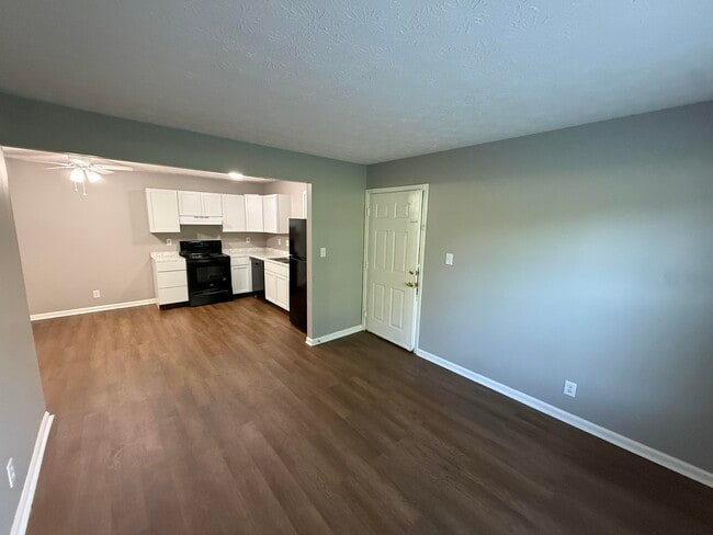 121 N Brand St Unit 14