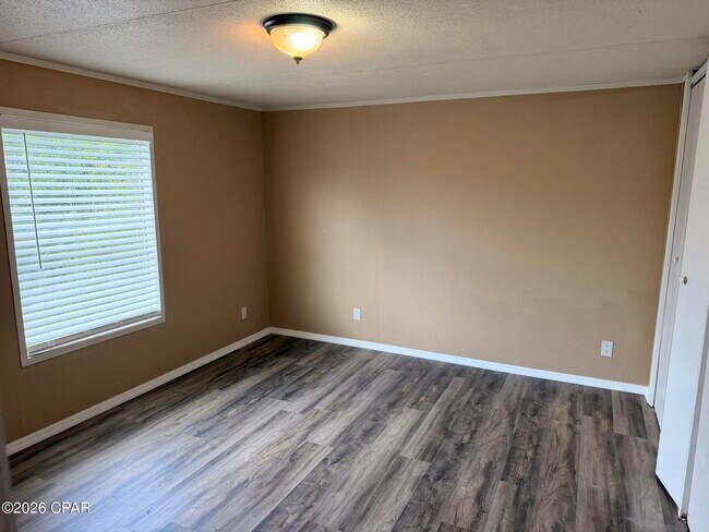 4512 Carla Ln