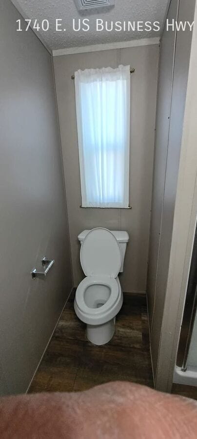 Photo - 1740 E US Business Hwy