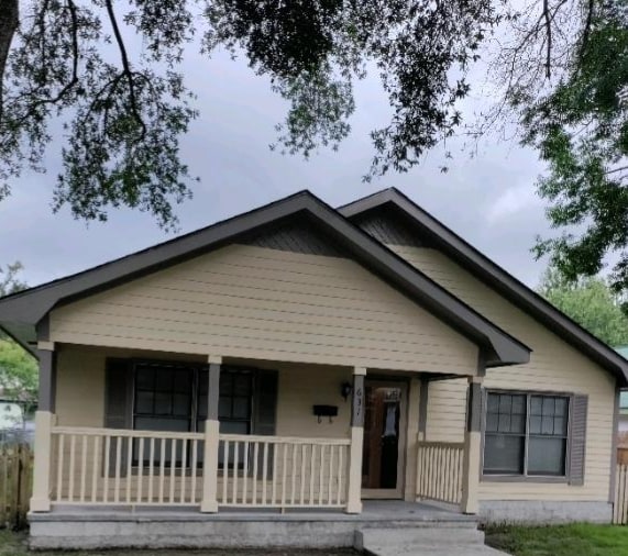 631 W. 40th Street - 631 W 40th St House