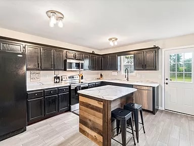 126 N Cavalcade Cir