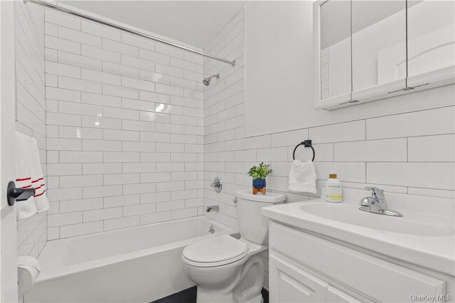 Photo - 305 Vista on the Lake