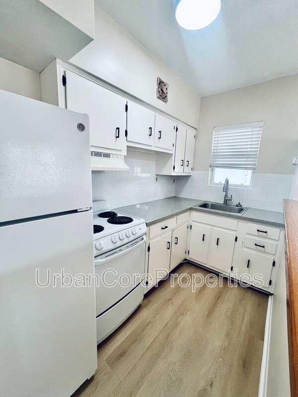 Photo - 115 7th Ave N Unit #6