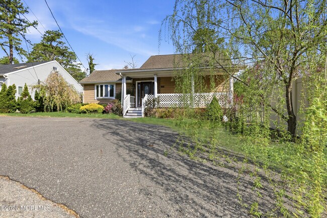 Photo - 1425 Amsterdam Ave