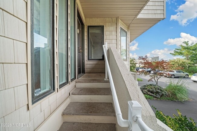 Photo - 57 Bridgewaters Dr