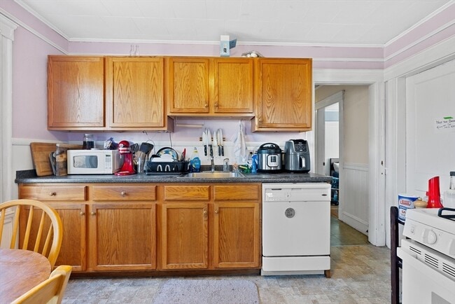 Photo - 361 Washington St Unit 3