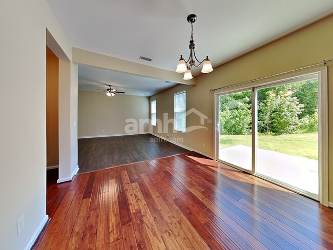 Photo - 3436 Sutters Mill Lane