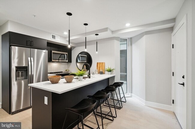 Photo - 6604 Ridge Ave Unidad 211
