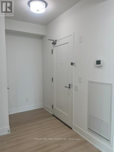Photo - 310 Tweedsmuir Ave