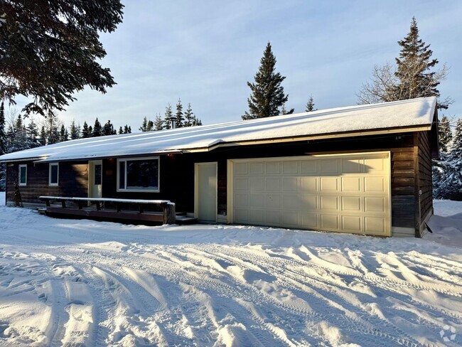 Building Photo - KASILOF LAKEFRONT RANCH HOME!