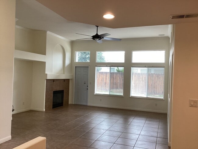 Photo - 7526 N Ellendale Ave