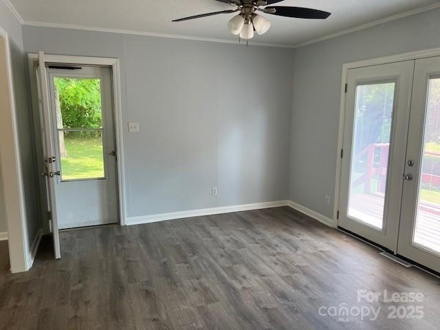 Photo - 405 Copeland Park