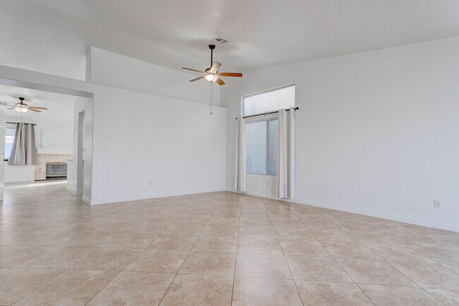 Photo - 2205 Riderwood Ave