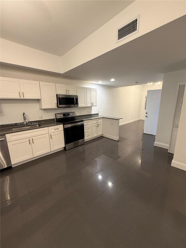 Photo - 5131 NW 5th Ave