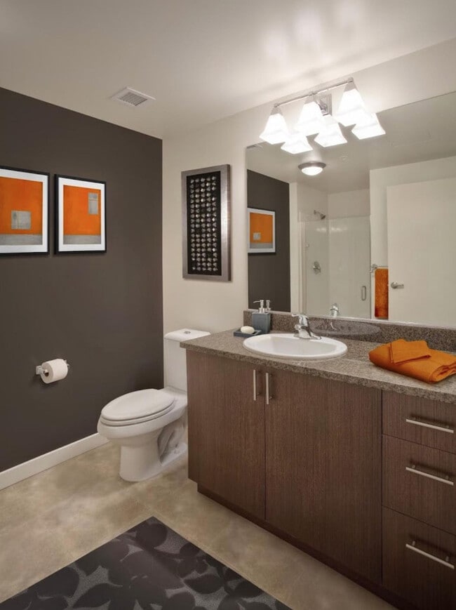 Photo - 10349 NE 10th St Unidad ID1280447P