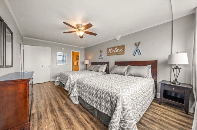 Photo - 740 Weston Rd Unit 810B