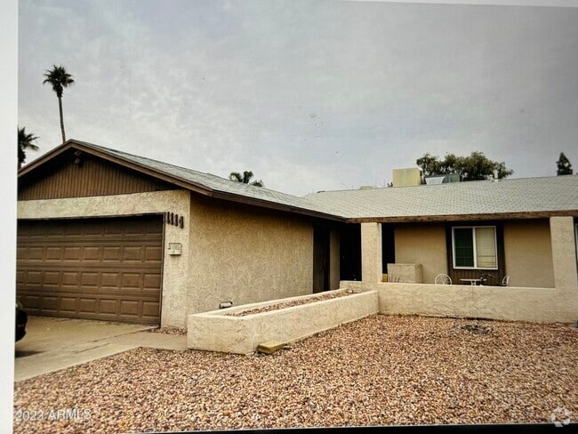 Building Photo - 1114 E Carter Dr Rental