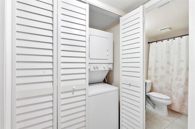 Photo - 6519 Coral Lake Dr Unit 207