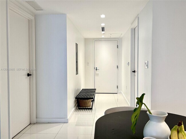 Photo - 9940 W Bay Harbor Dr Unit 5A-N