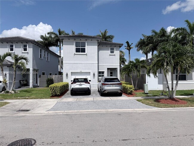 Photo - 268 SE 31st Ave