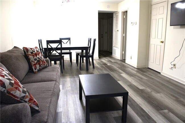 Photo - 1235 Sweet Pine Dr