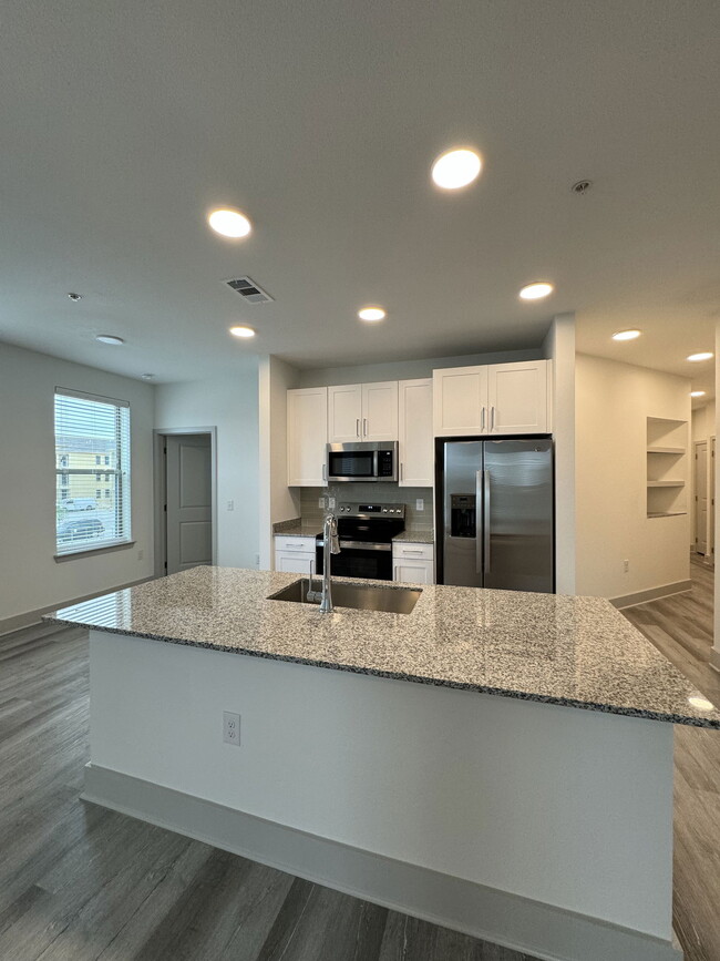 Building Photo - 5432 Huffines Blvd Unit 2112 Rental