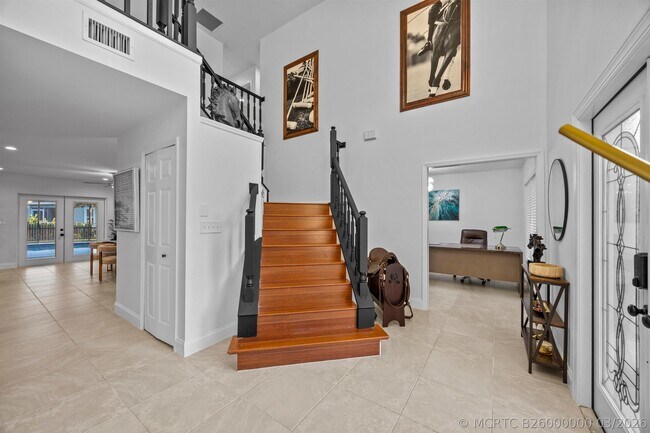 Photo - 2400 Seaford Dr