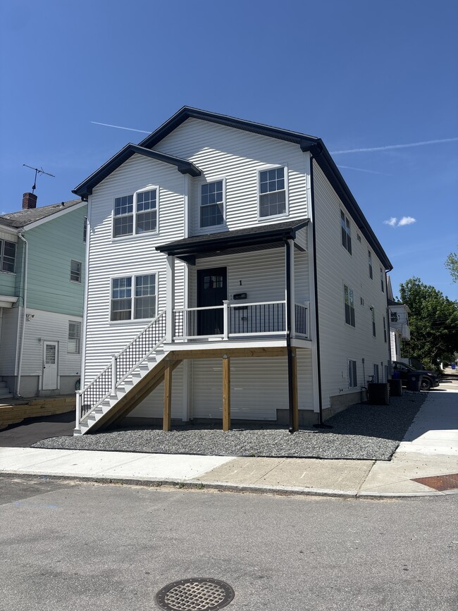 Photo - 1 Fowler St Unit 2nd floor